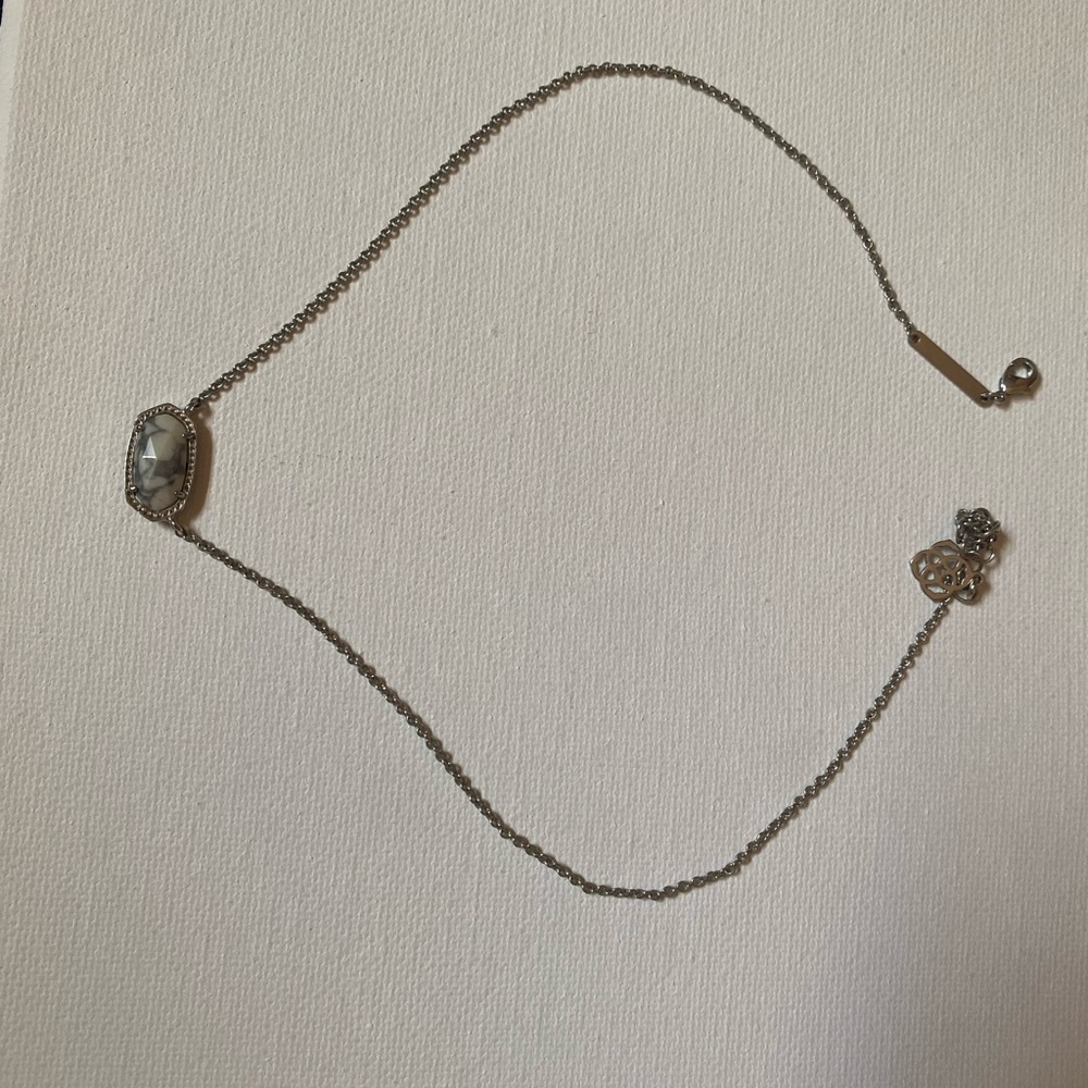 Howlite Kendra Scott necklace